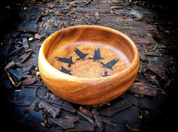 Raven Acacia Wooden Valet Tray / Key Bowl